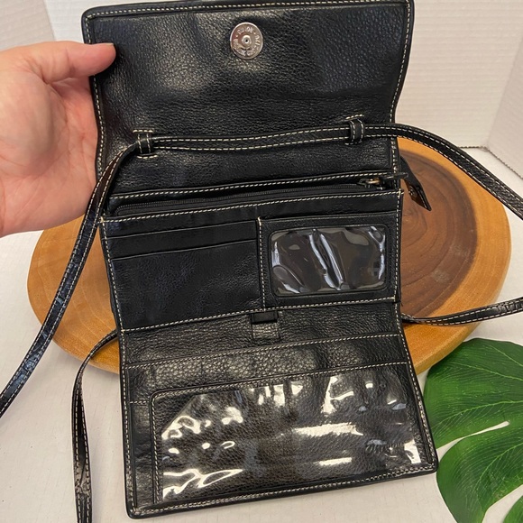 Brighton Wallet Cross Body - Picture 9 of 16